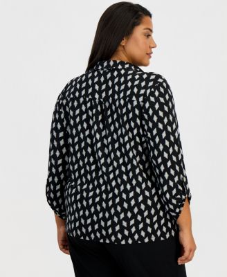 Plus Size Scrunched-Sleeve Knit Top