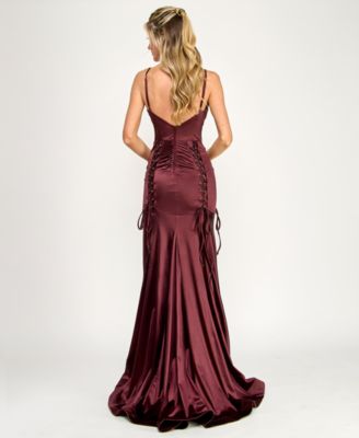 Juniors' Grommet Mermaid V-Neck Ball Gown