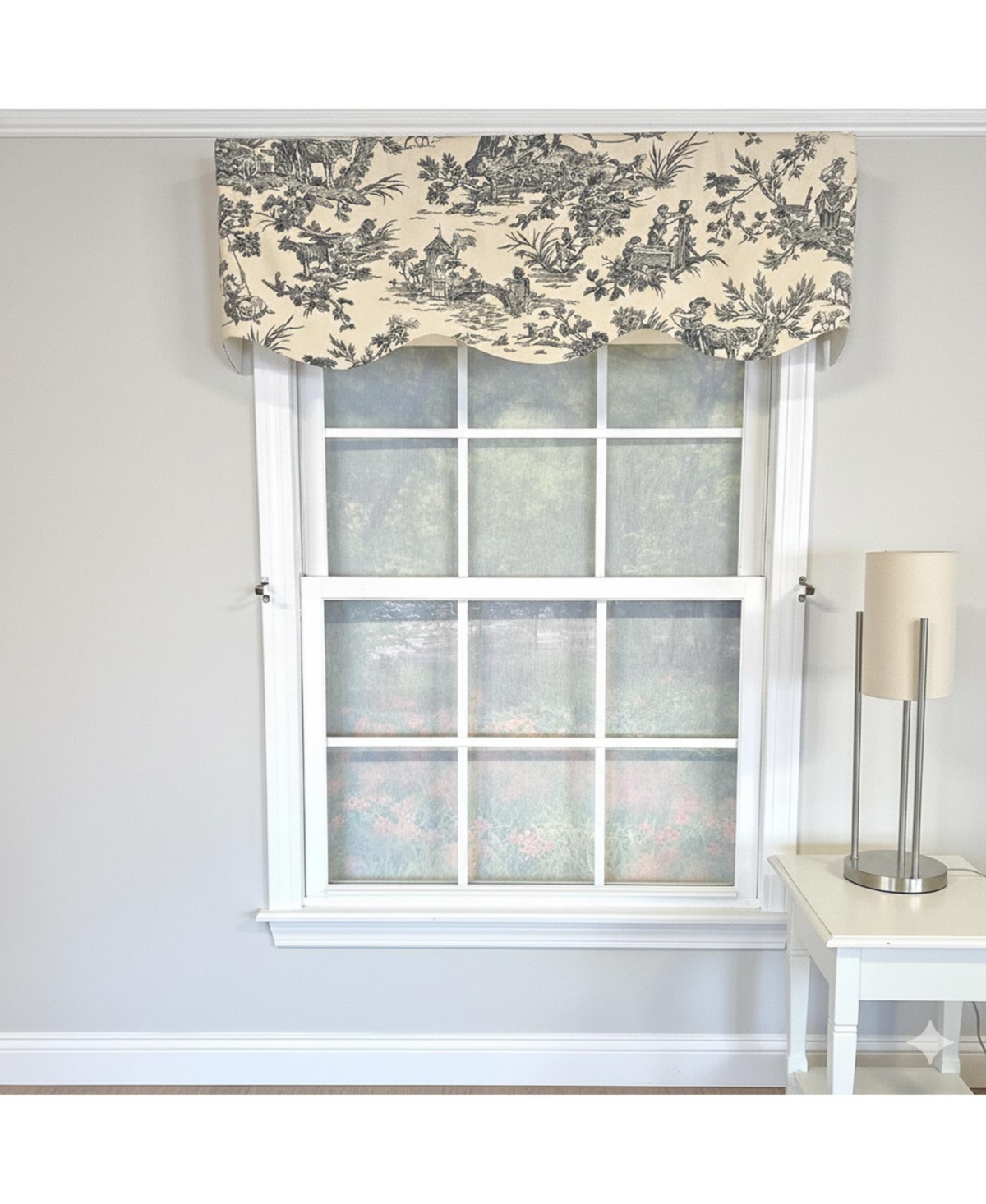 Rlf Home Evocative Provance 100% Cotton Rod Pocket Lined Window Valance 50" x 15"