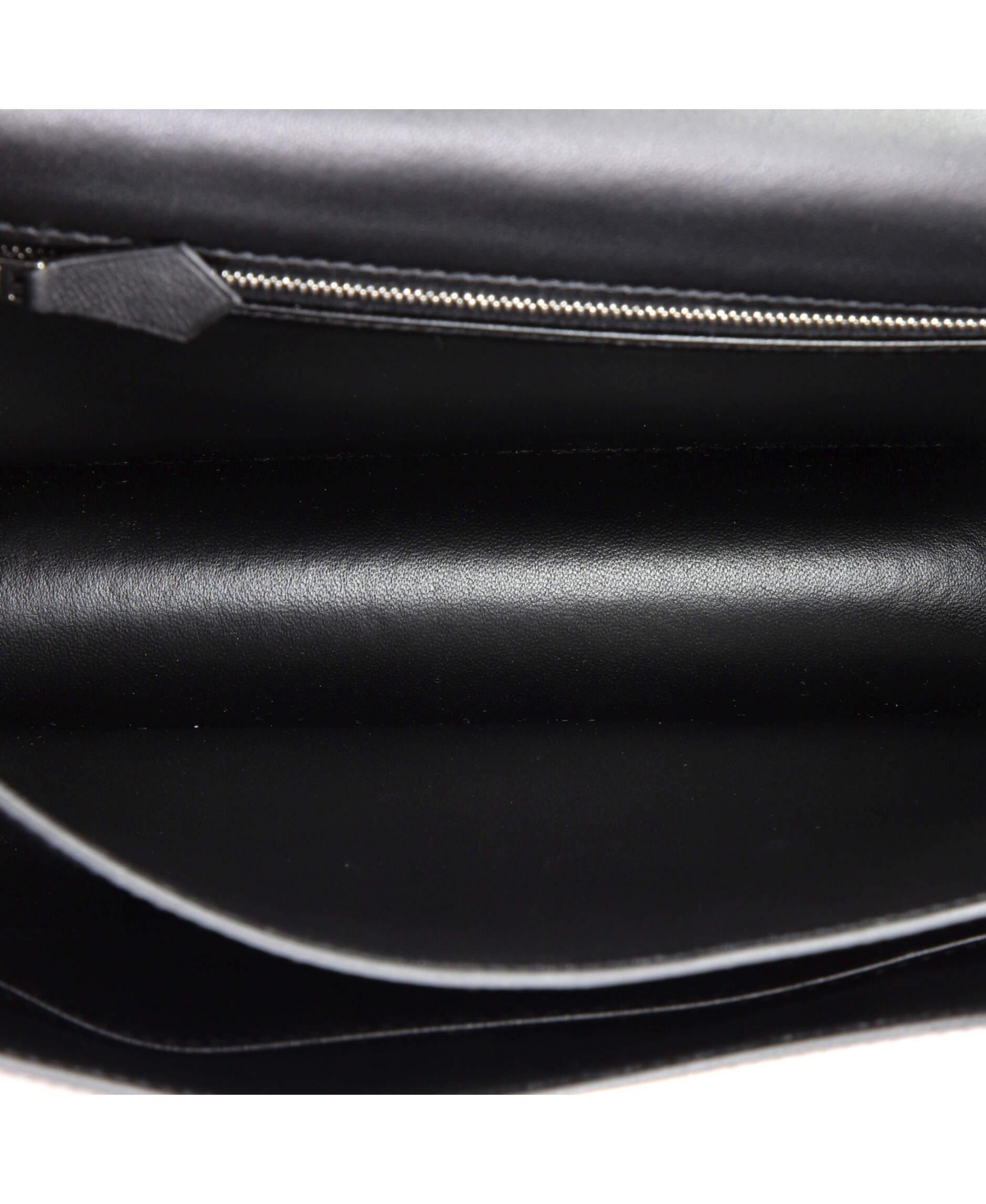 Pre-Owned HERMES 24 Constance Marquette Bag Madame