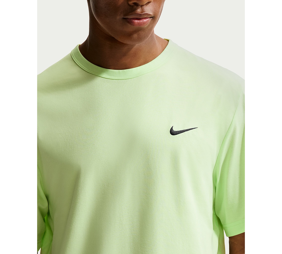 Nike Men's Hyverse Dri-fit Uv Training Crewneck T-Shirt