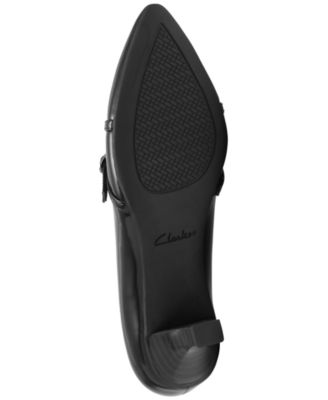 Women's Kepley Star Kitten Heel Dress Pumps