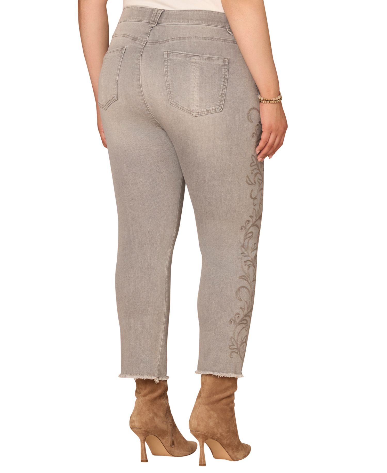 Plus Size Western Embroidery High-Rise Slim Straight Jeans