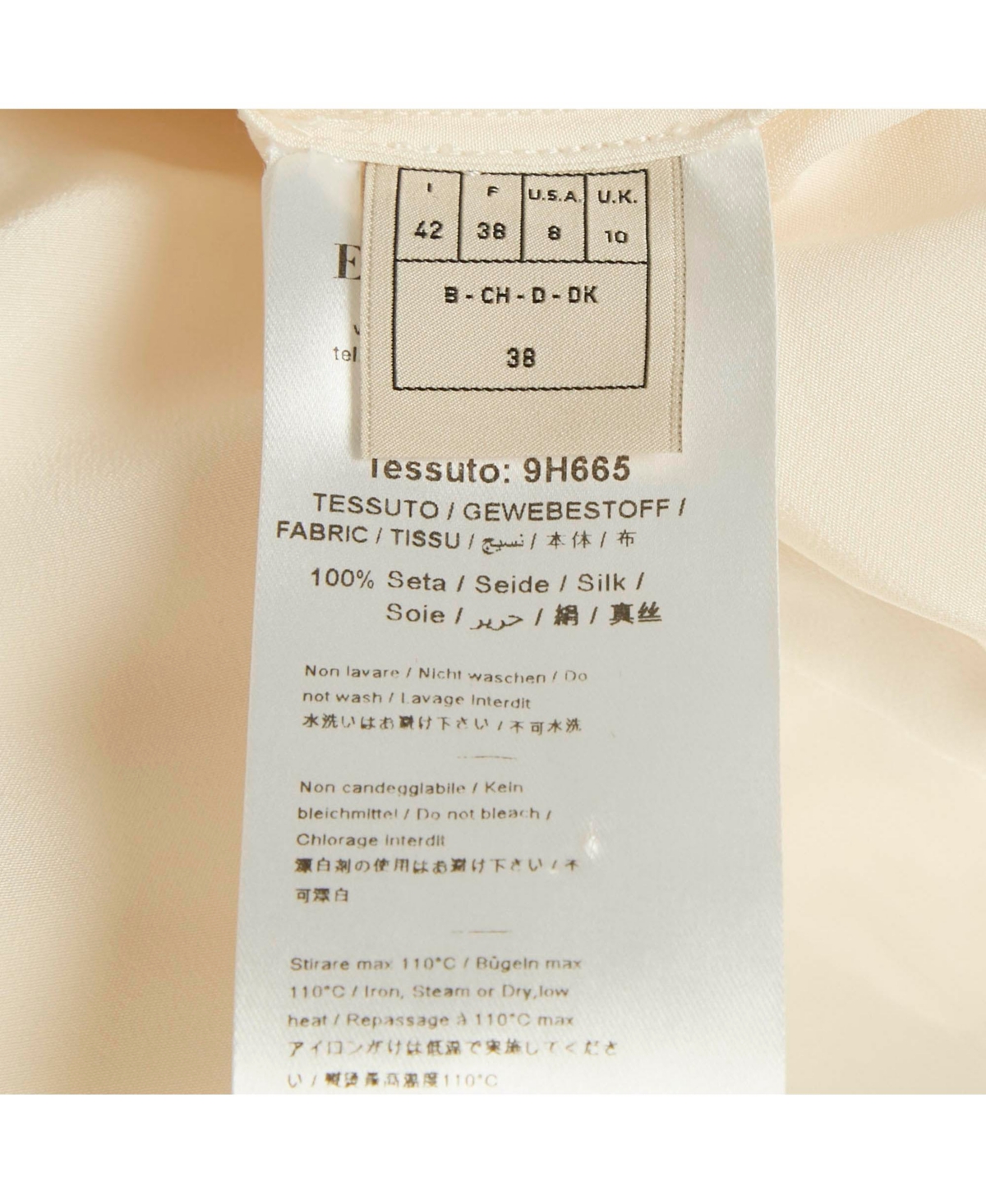 Pre-Owned Emilio Pucci Women's Off-White Silk Button Front Blouse