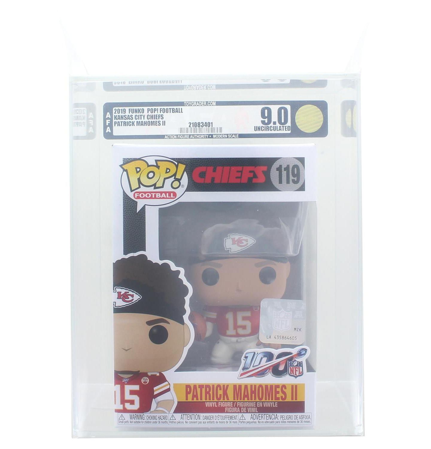 Детская фигурка Funko Pop! Kansas City Chiefs Patrick Mahomes II AFA 9.0 Graded Vinyl Action Figure, Ages 3+ — фото 1