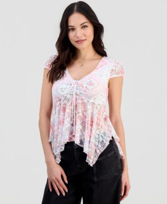 Juniors Lace Hanky-Hem Top