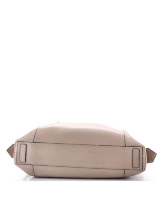 Medium Antigona Soft Bag Leather