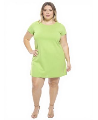 Plus Size Solid Round Neck Shift Dress