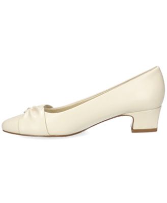 Lyanna Women's Block Heel Pumps