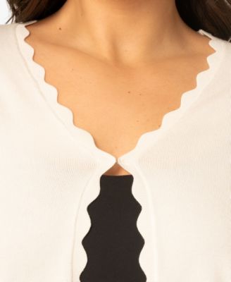 Plus Size Scalloped Trim Button Front Cardigan