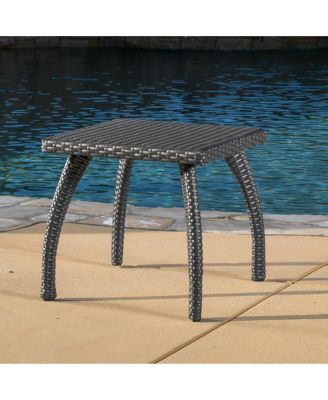 Outdoor Faux Wicker Side Table Powder Coated Iron Frame Grey Accent Table for Patio Extra Holding Space