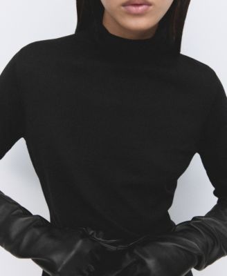 Women's Brooch Turtleneck Sweater