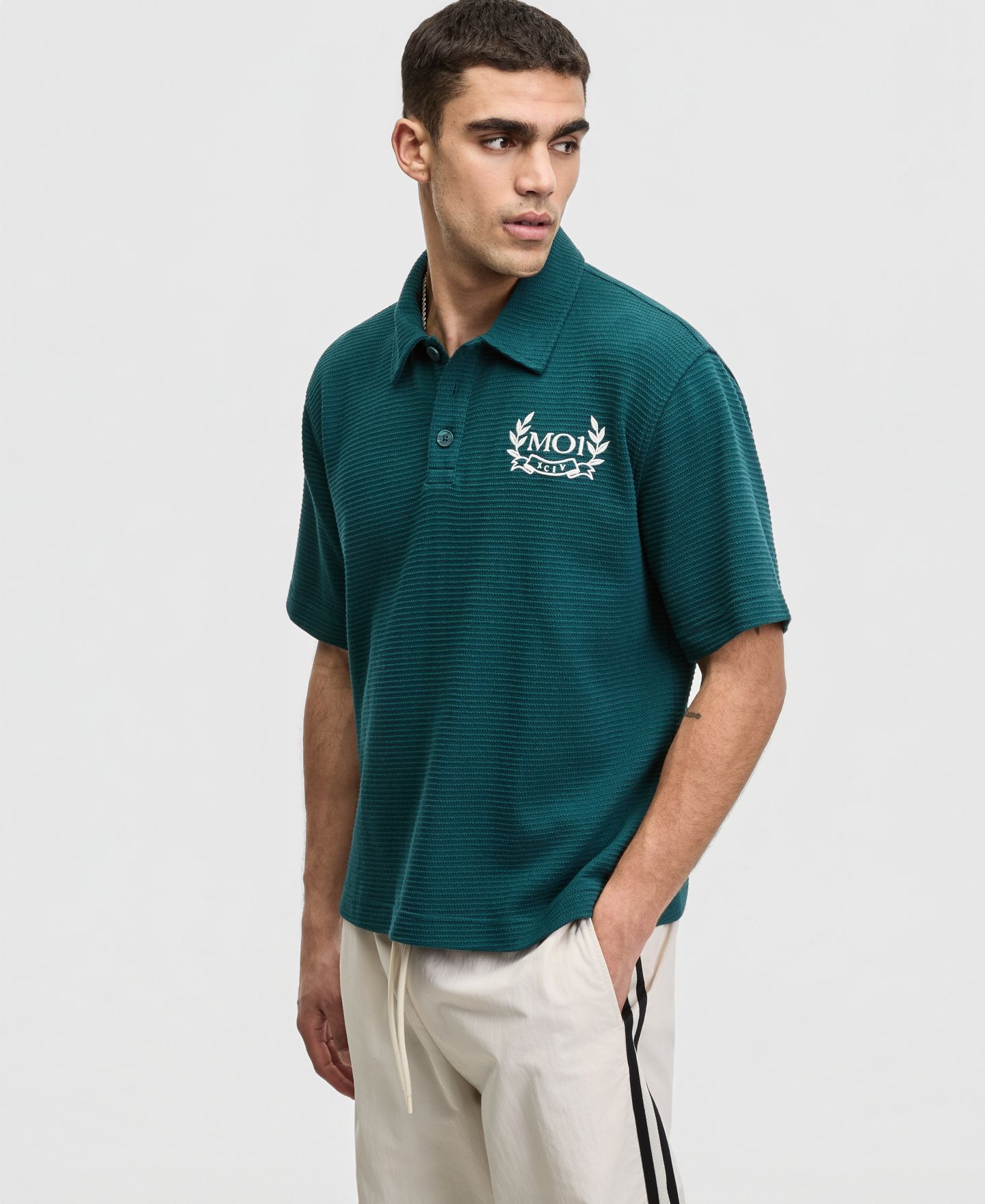 Мужское поло Mode of One Relaxed-Fit Textured Polo Shirt, цвет: Тёмный морской — фото 1