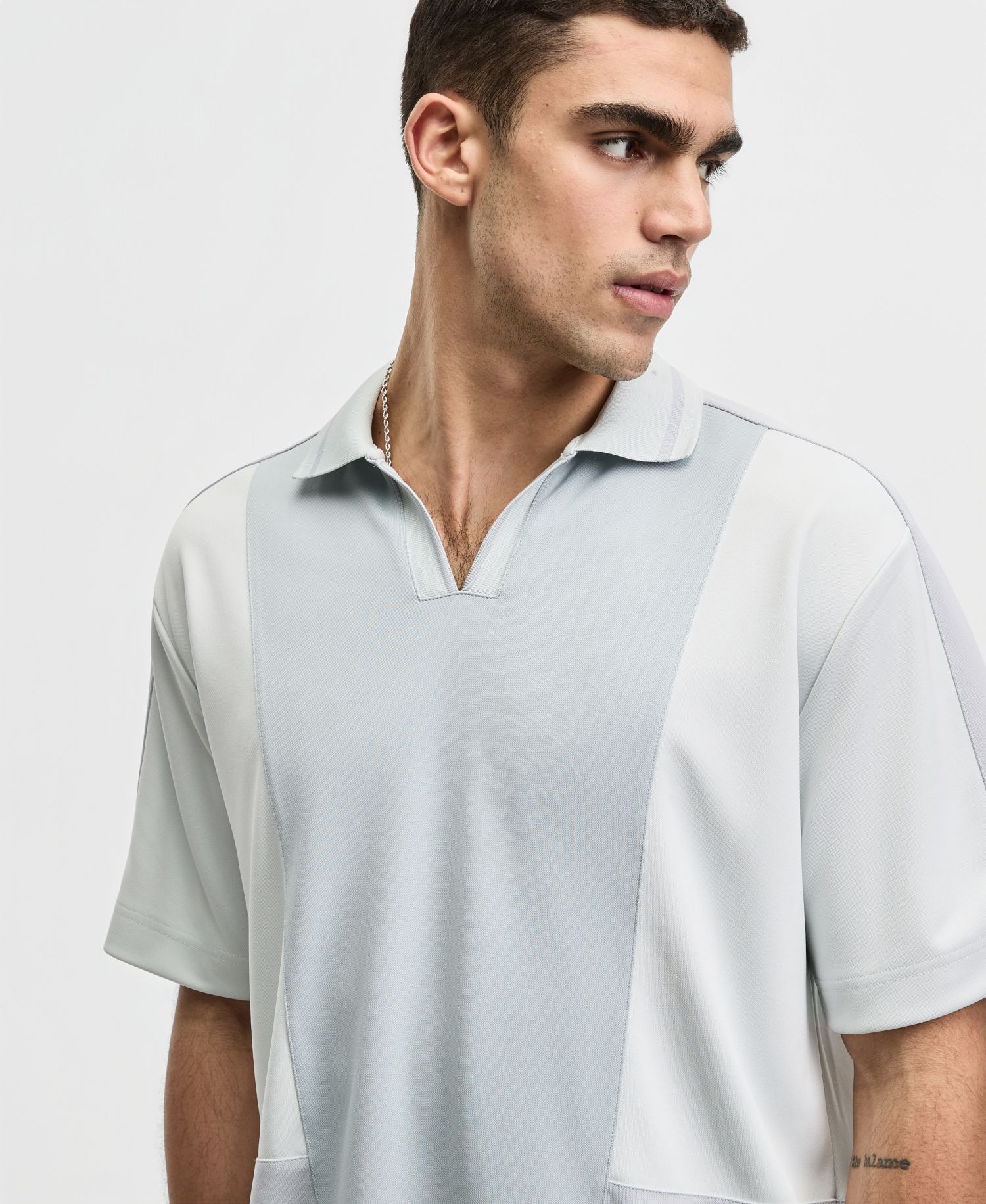 Men's Relaxed-Fit Spliced Polo Shirt