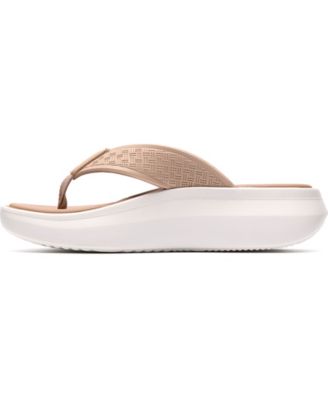 Women's Solevana Post Round Toe Sandals