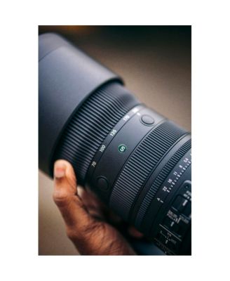 AF 70-200mm F/2.8 DG DN OS (Sports) lens for Sony E-Mount
