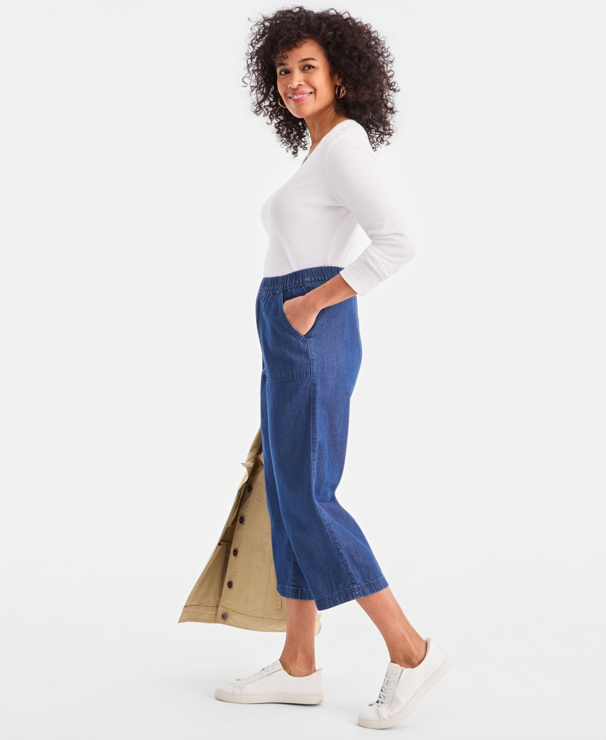 Style & Co Women's Mid-Rise Pull-On Capri Pants, Macy's Exclusive