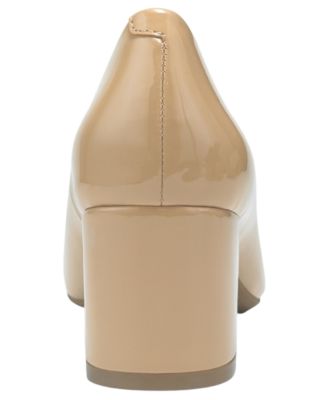 Women's Ebel Round Toe Dress Pumps