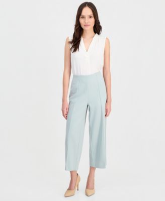 Petite Seamed Cropped Pull-On Pants