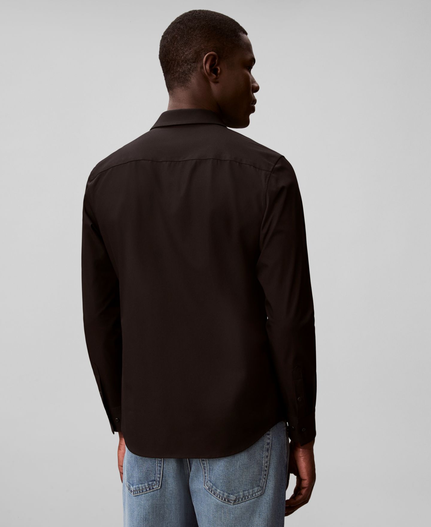 Мужская рубашка Calvin Klein Tech Stretch Slim Button-Up, цвет: Чёрный — фото 5