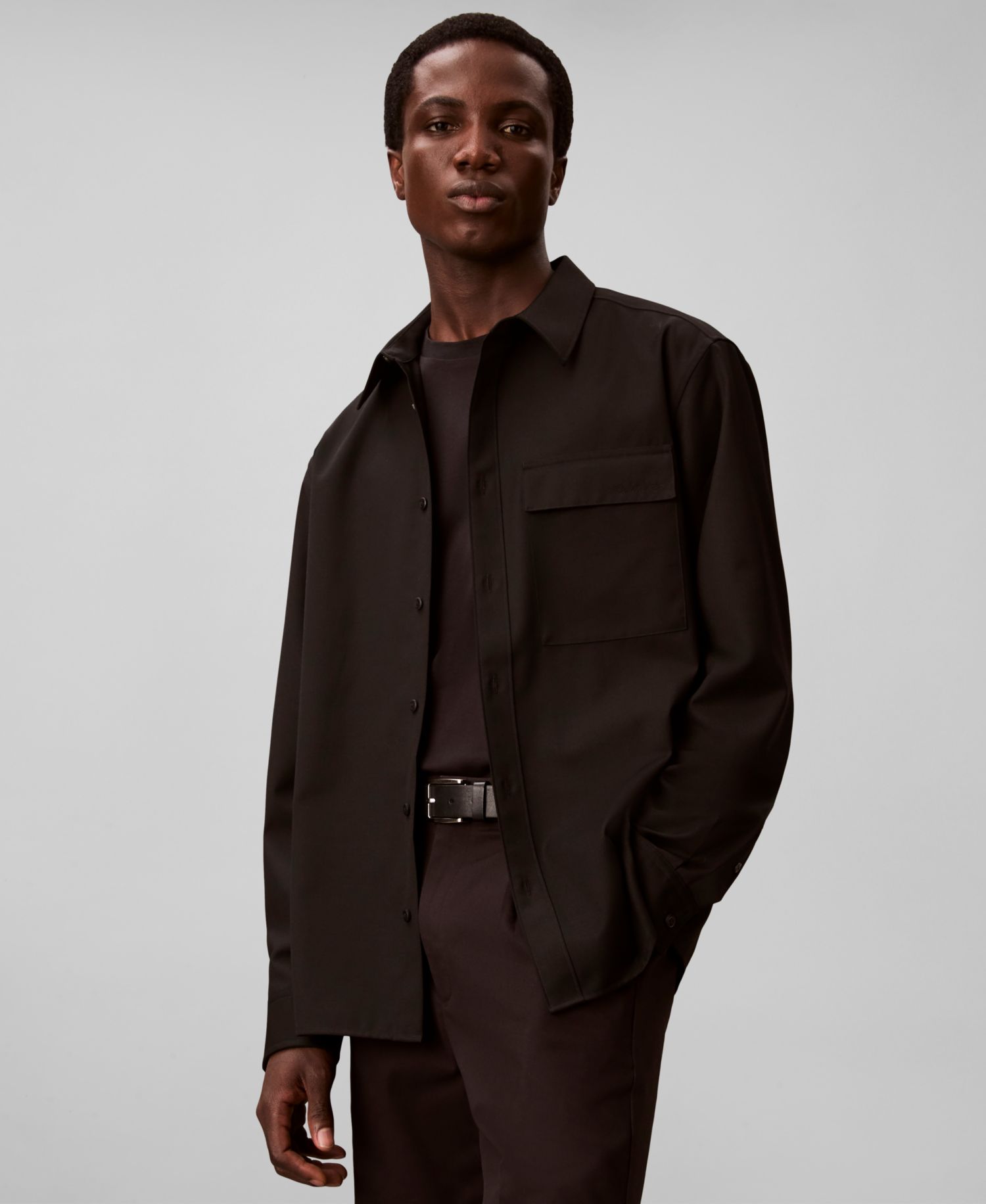 Men's Travel Twill Regular-Fit Shirt