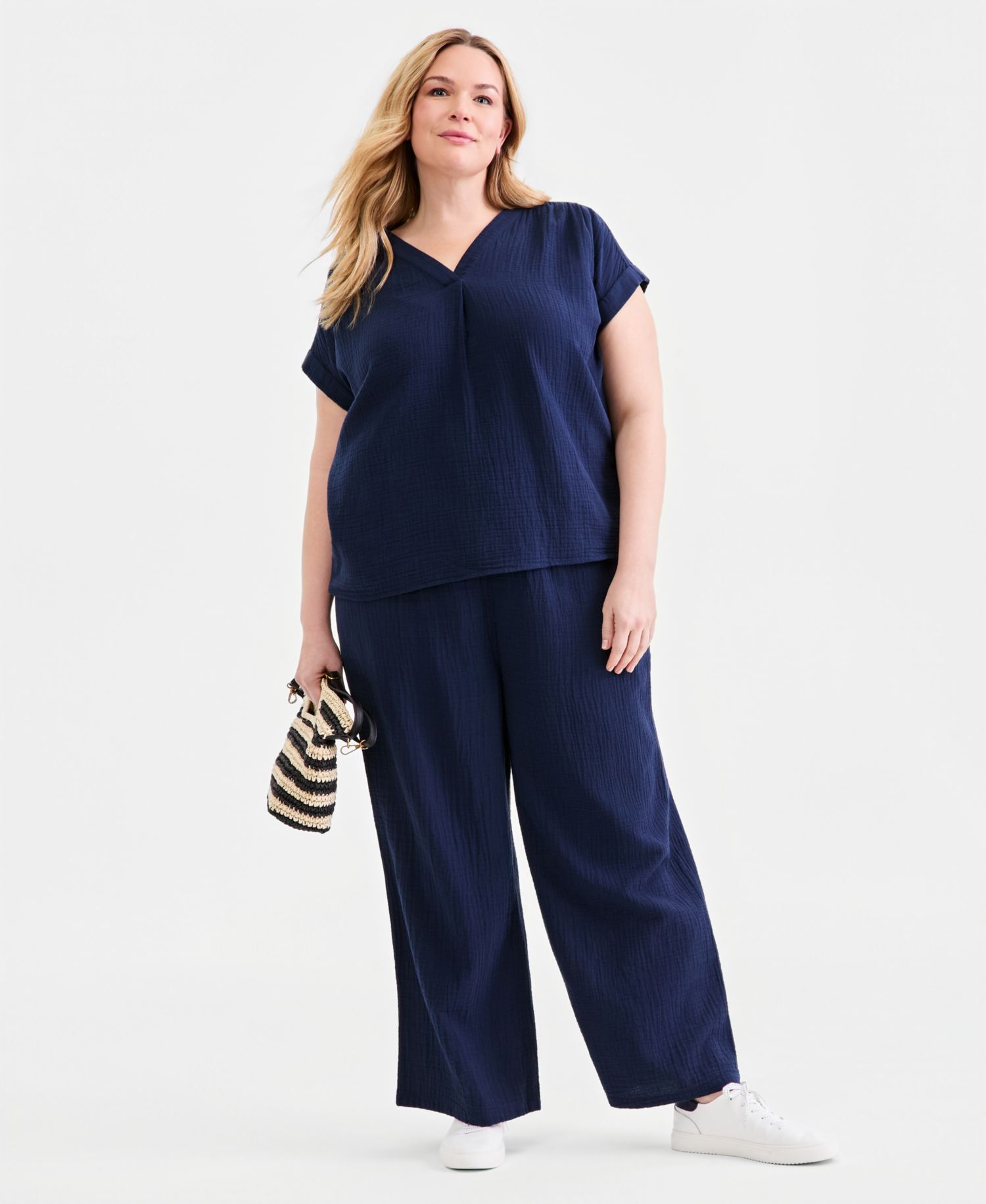 Petite Cotton Gauze V-Neck Short-Sleeve Top