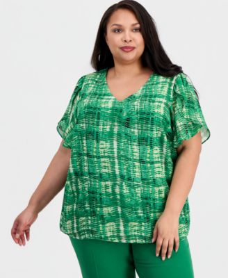 Plus Size V-Neck Tulip-Sleeve Top