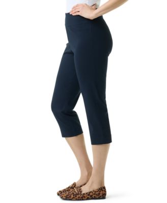 Women's Pull-On Capri Pants