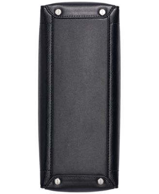 Nova Small Shoulder Bag