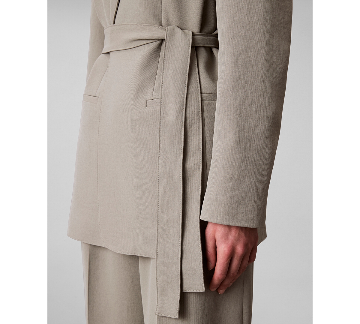 Calvin Klein Women's Casual Twill Collared Belted Blazer