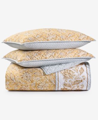 Valencia Jacobean 3-Pc. Quilt Set, Queen