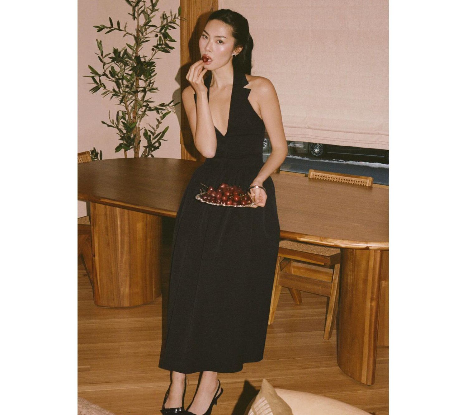 Women's Delaney Black Lapel Halter Midi A-Line Dress