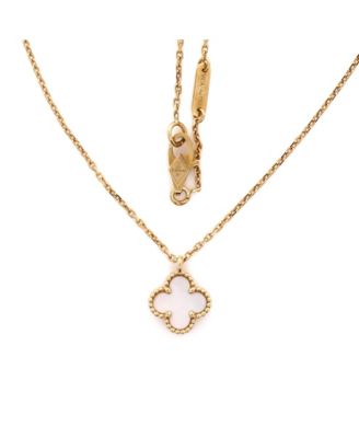 Sweet Alhambra Pendant Necklace