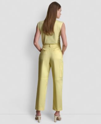 Women's Sleeveless Pique Top and Zippered Cargo Pants