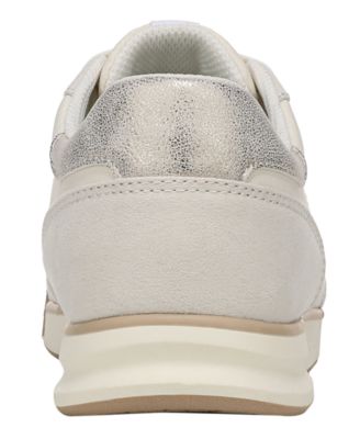 Women's Throwback Retro Lace-Up Sneakers