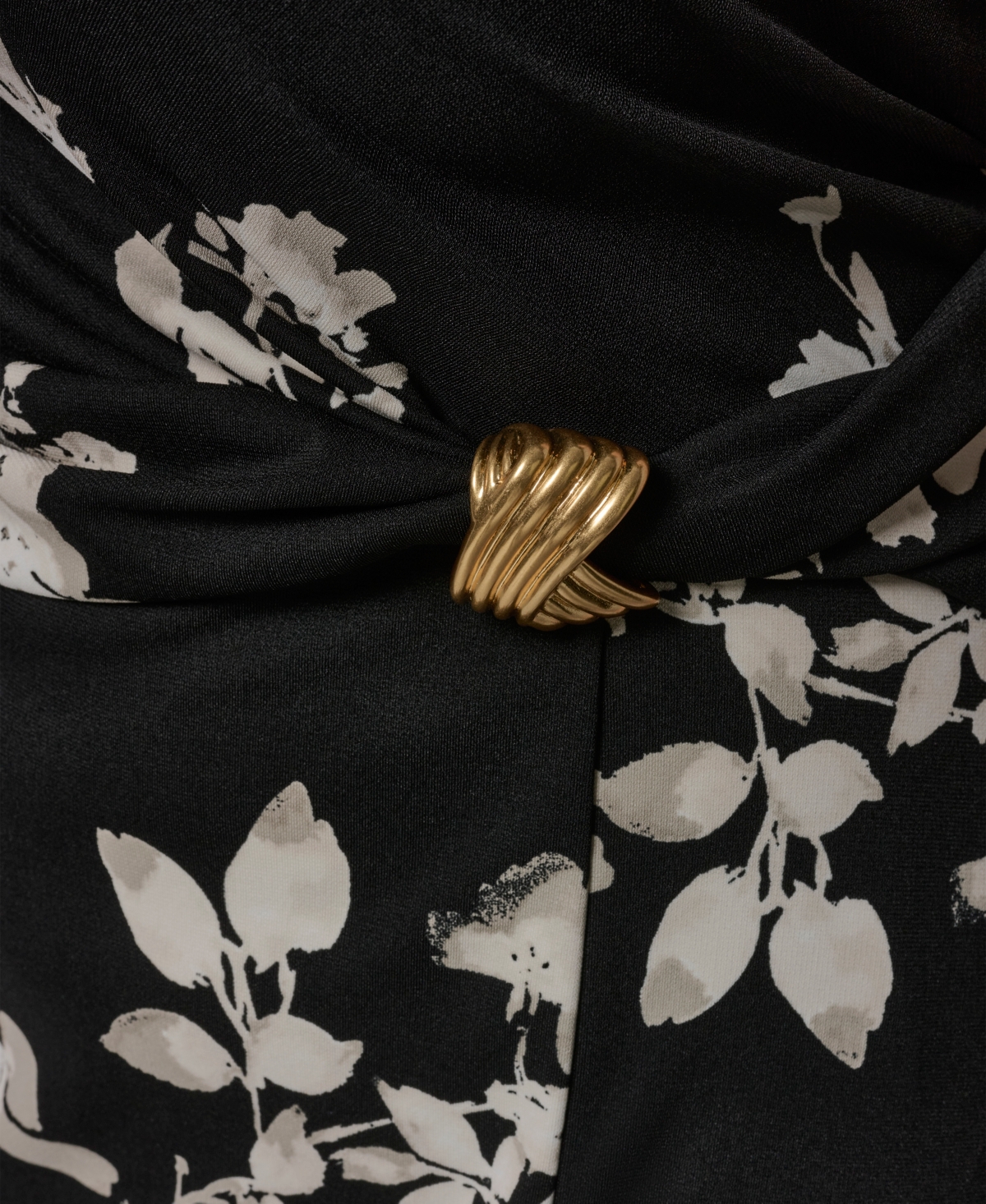 Donna Karan New York Plus Sleeveless Side Ring Sheath Dress