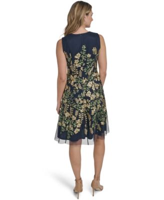 Petite Sleeveless Jewel Neck Midi Dress