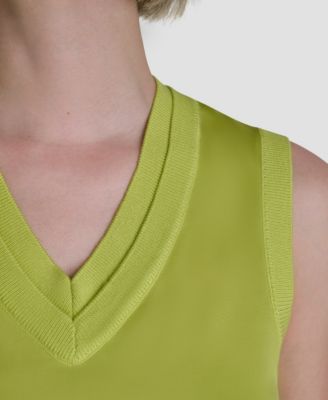 Women's Mixed Media V-Neck Sleeveless Sweater