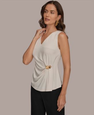 Women's V-Neck Sleeveless Top