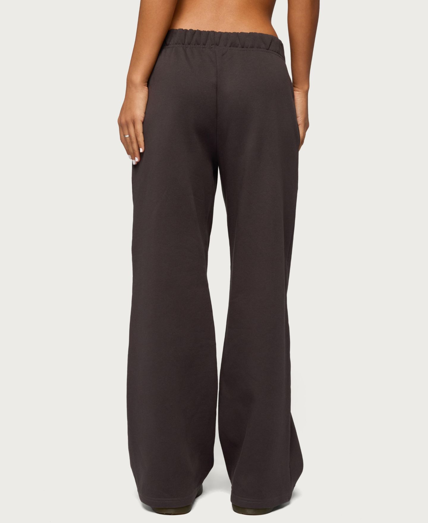 Женские брюки Edikted Basic Girl Wide Leg Sweatpants, цвет: Тёмный серый — фото 2