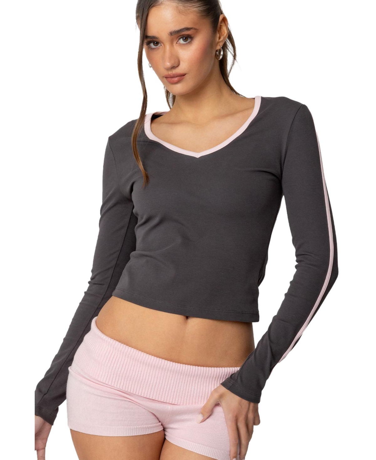Edikted Women's Contrast V Neck Long Sleeve T Shirt