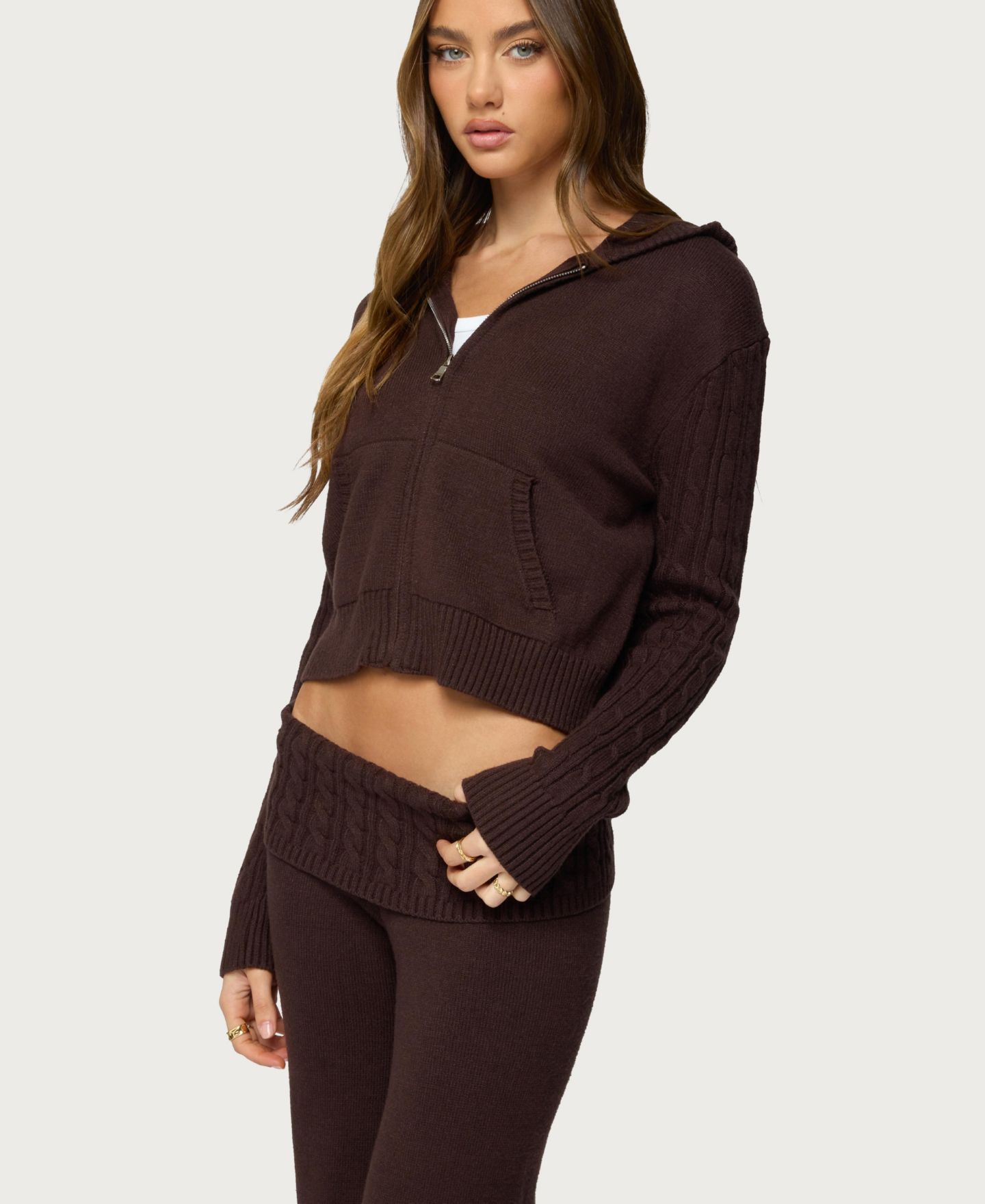 Женское худи Edikted Lula Cable Knit Zip Up, цвет: Коричневый — фото 4