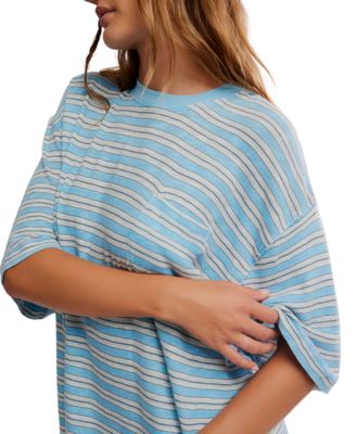 Women's Stripe Pocket Crew Neck T-Shirt