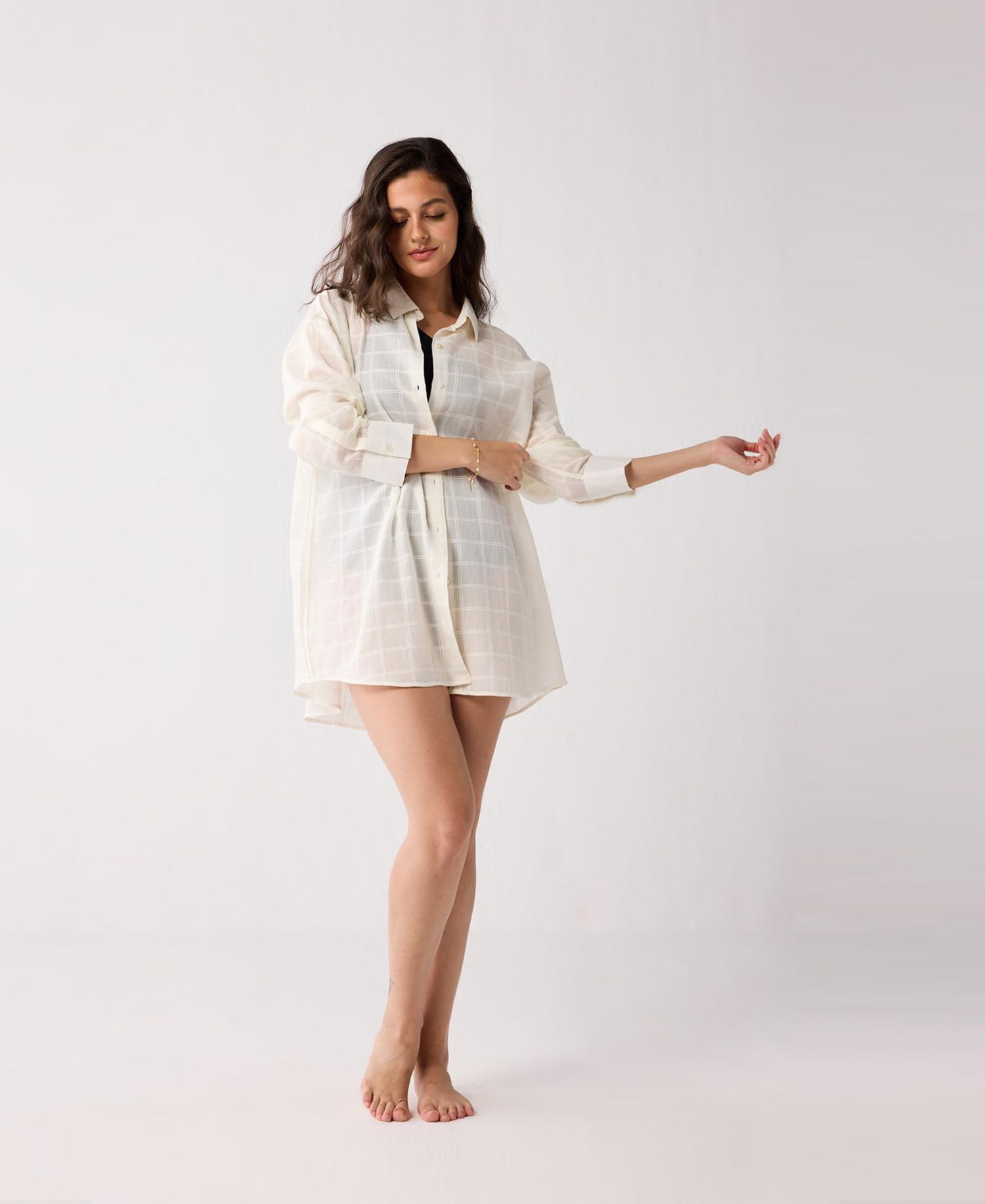 Women's Oversized Shirt Cover-up in Textured Checks