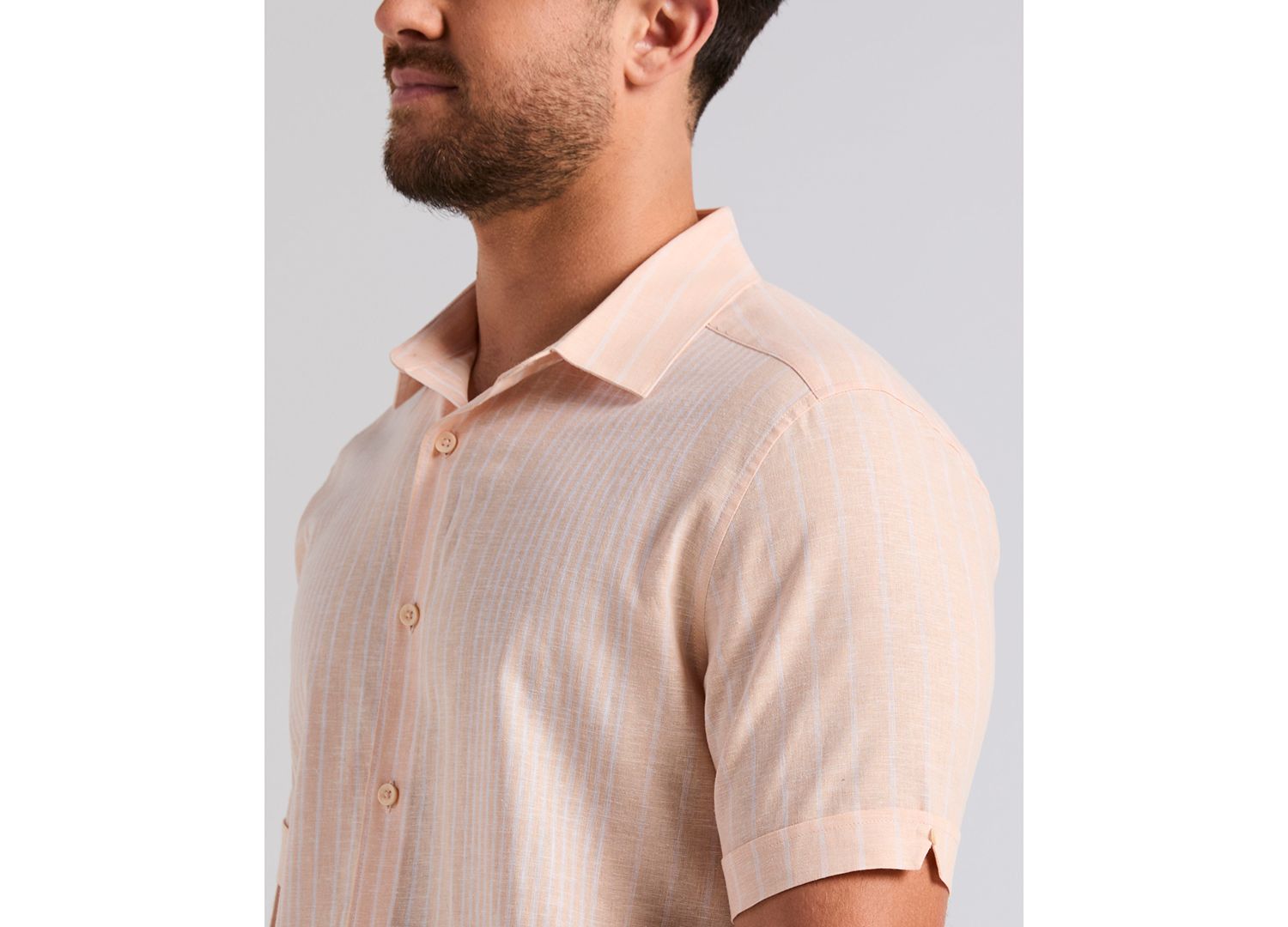 Men's Linen Engineered Striped Short-Sleeve Shirt
