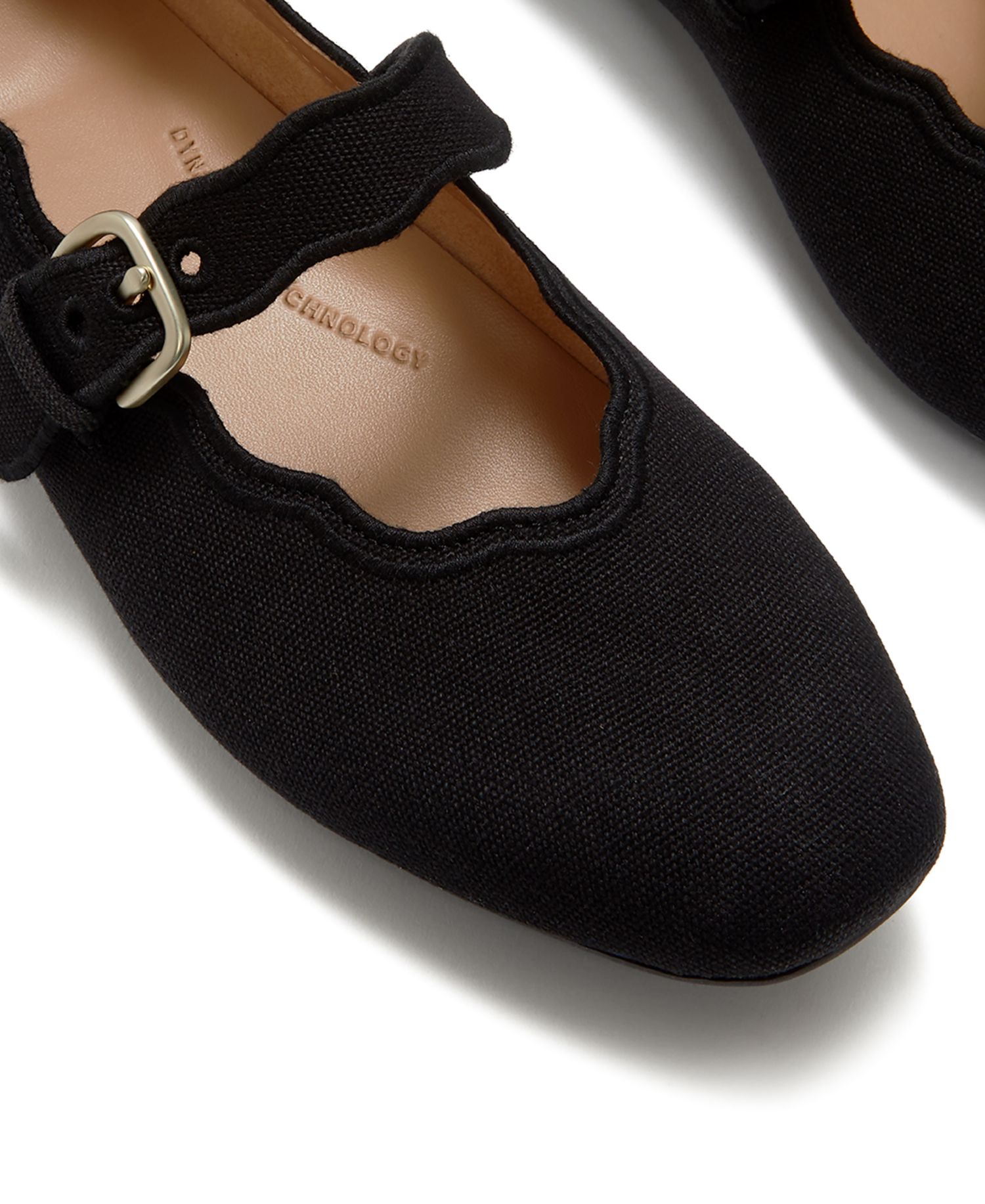 Women's Delicato Wave Edge Canvas Mary Jane Flats