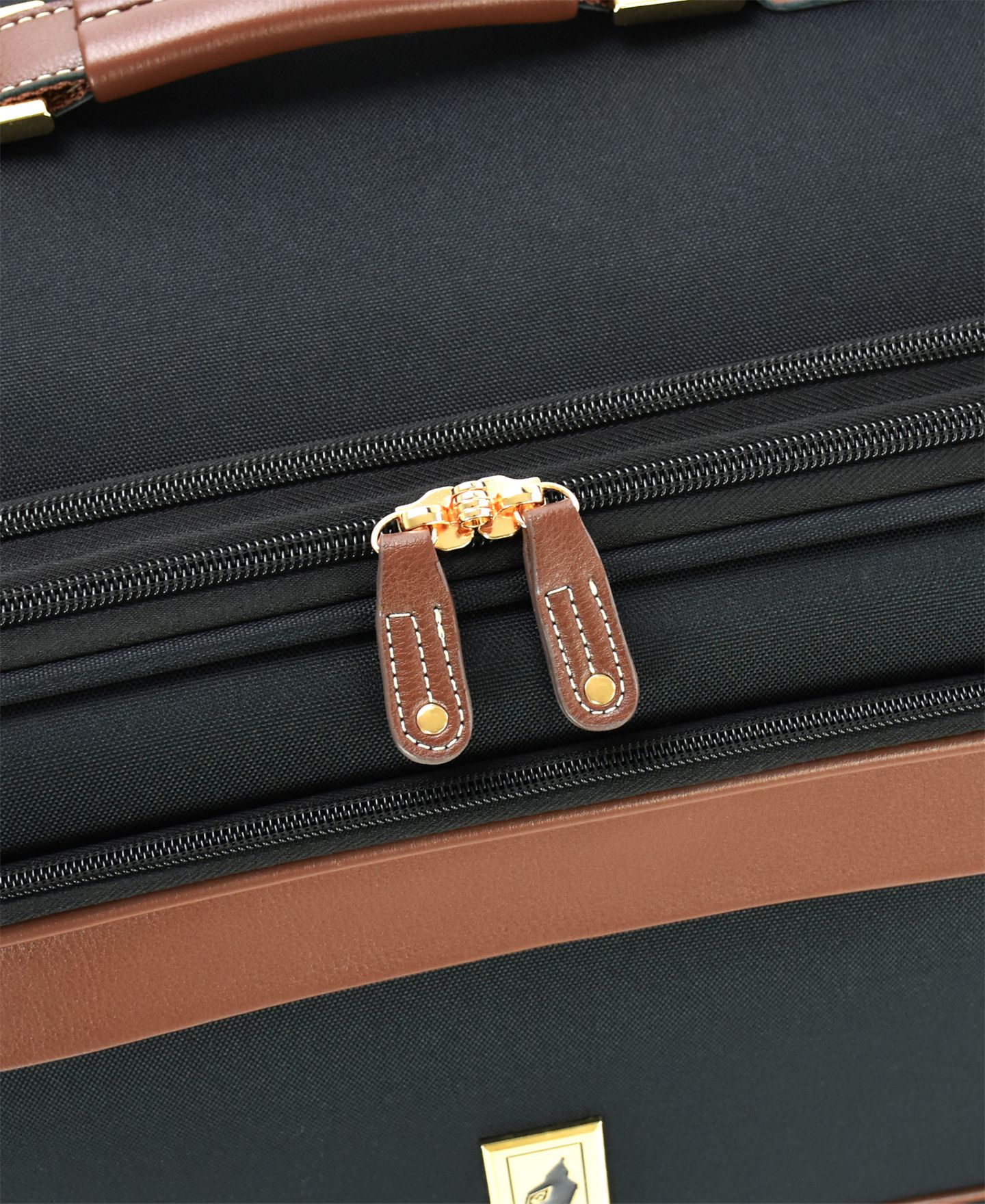 Чемодан London Fog Nottingham Large Expandable Softside Spinner, цвет: Чёрный каштановый — фото 2