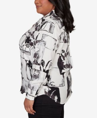 Plus Size Crowd Pleaser Floral Patchwork Button-Front Top