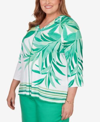 Plus Size Resort Living Artisan Leaf Bordered Top