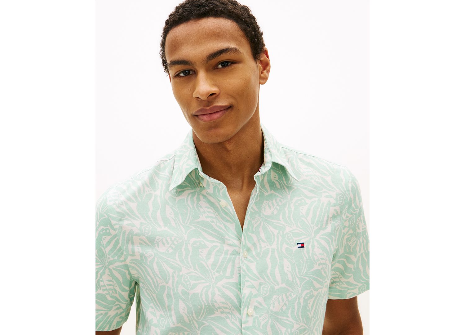 Men's Short-Sleeve Linen-Blend Printed Shirt